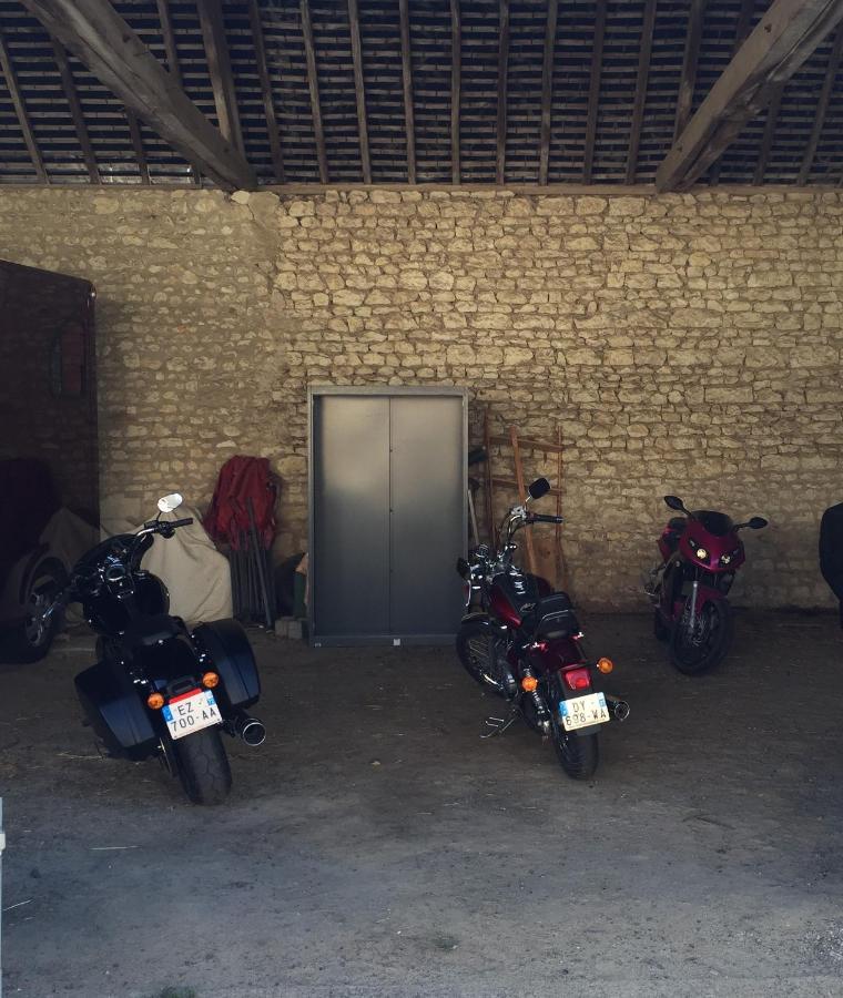 לינה וארוחת בוקר Nouâtre La Sacristie מראה חיצוני תמונה